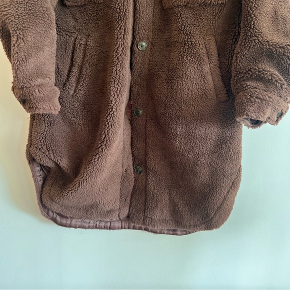 GAP Long Teddy Coat Button Up - Size M - Picture 3 of 9